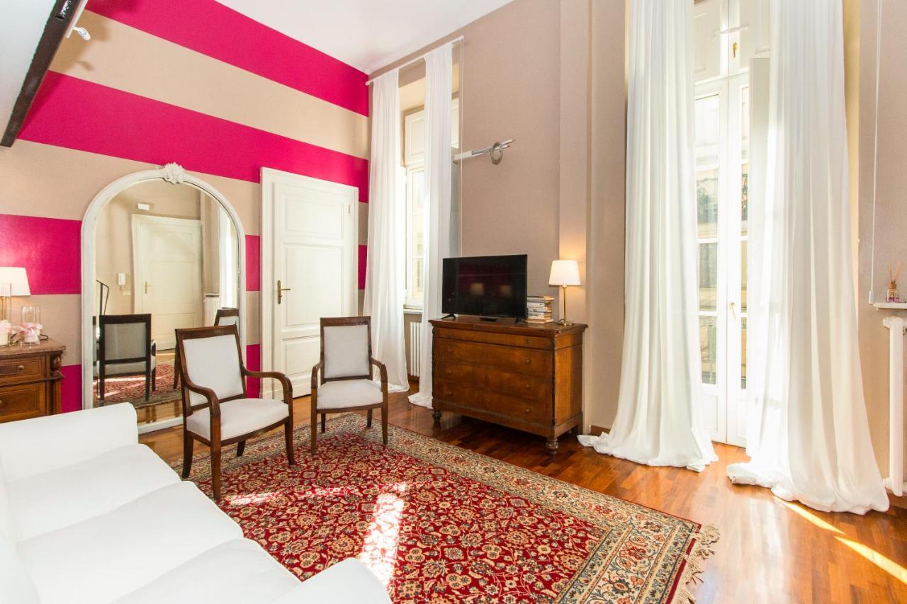 Golden Eagle Apartment Торино Екстериор снимка