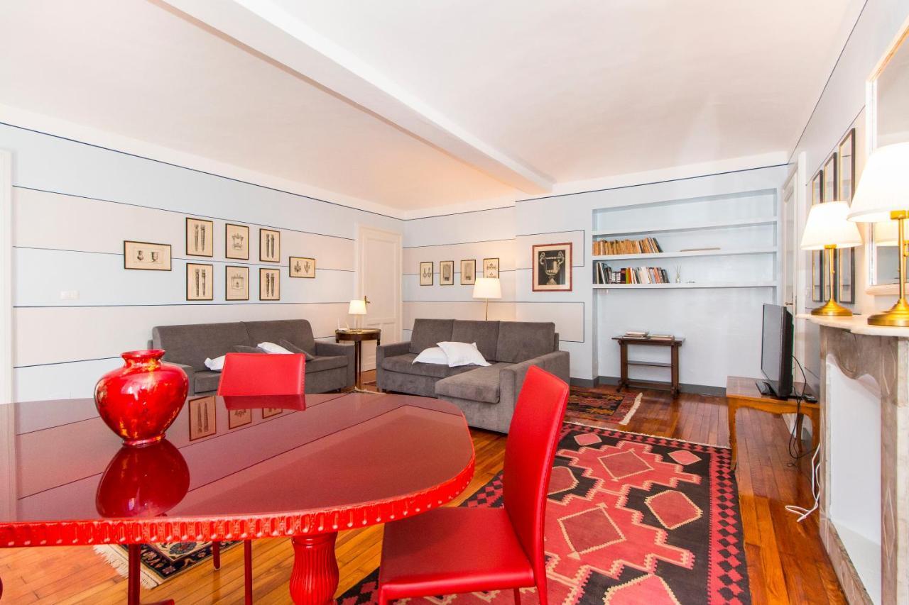 Golden Eagle Apartment Торино Екстериор снимка