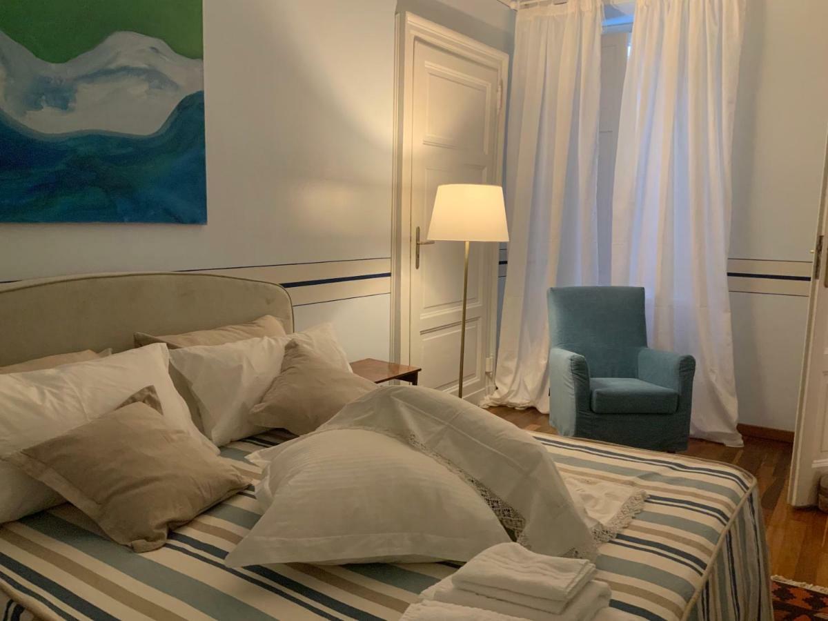 Golden Eagle Apartment Торино Екстериор снимка